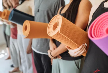 How to buy and use yoga mat?(2)